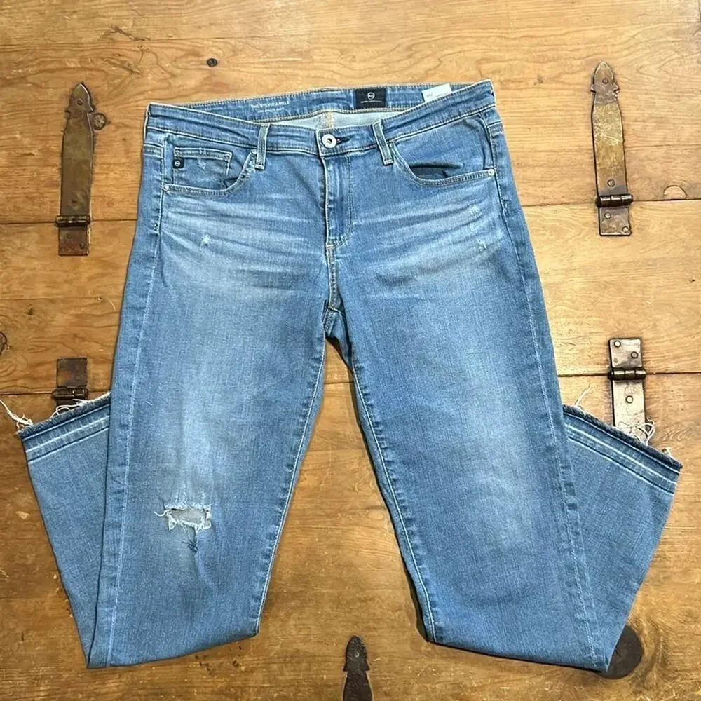 ankle distressed